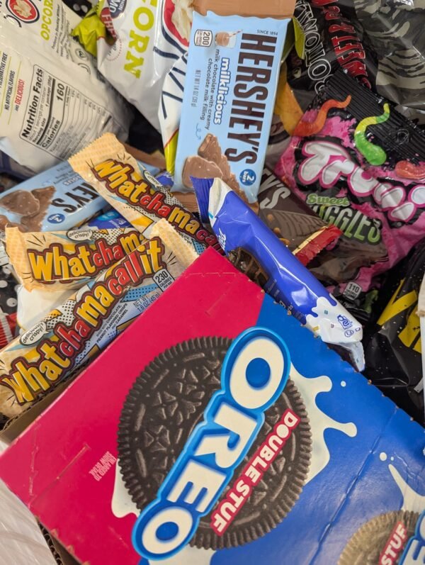 Snack-Candy-Chip Pallets - Image 6